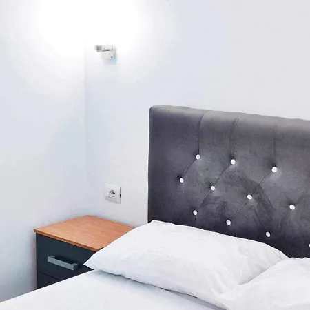 La Luna Appartement *